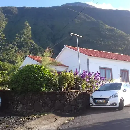 Sunflower - Madalena - Pico بيت للعطل Sao Caetano (Pico)