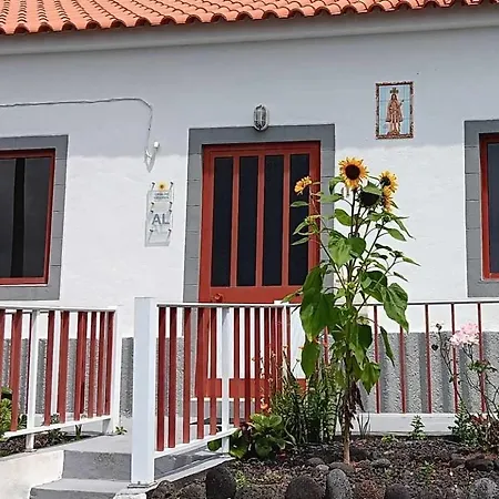 Semesterbostad Sunflower - Madalena - Pico *